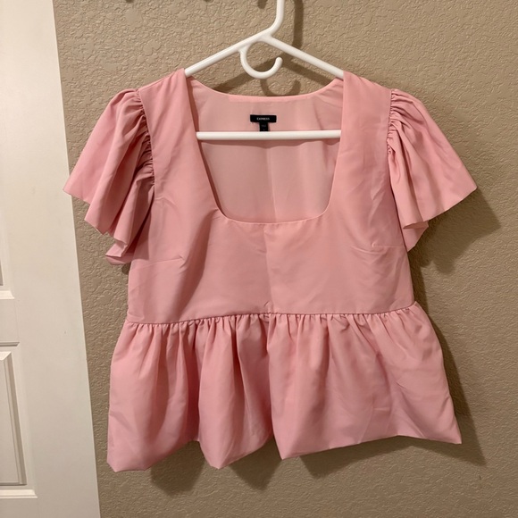 Express Blush Ruffle Blouse - Picture 4 of 5